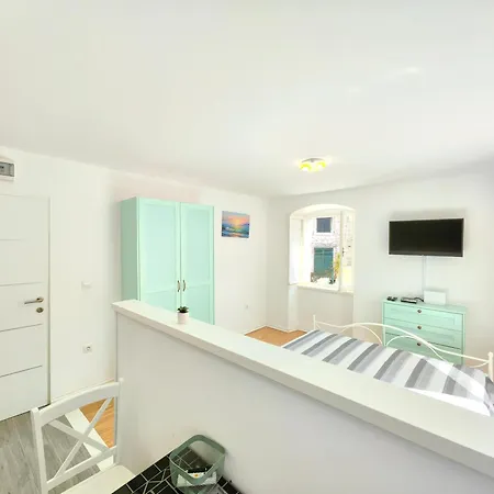 Bruna In The Old Town 公寓